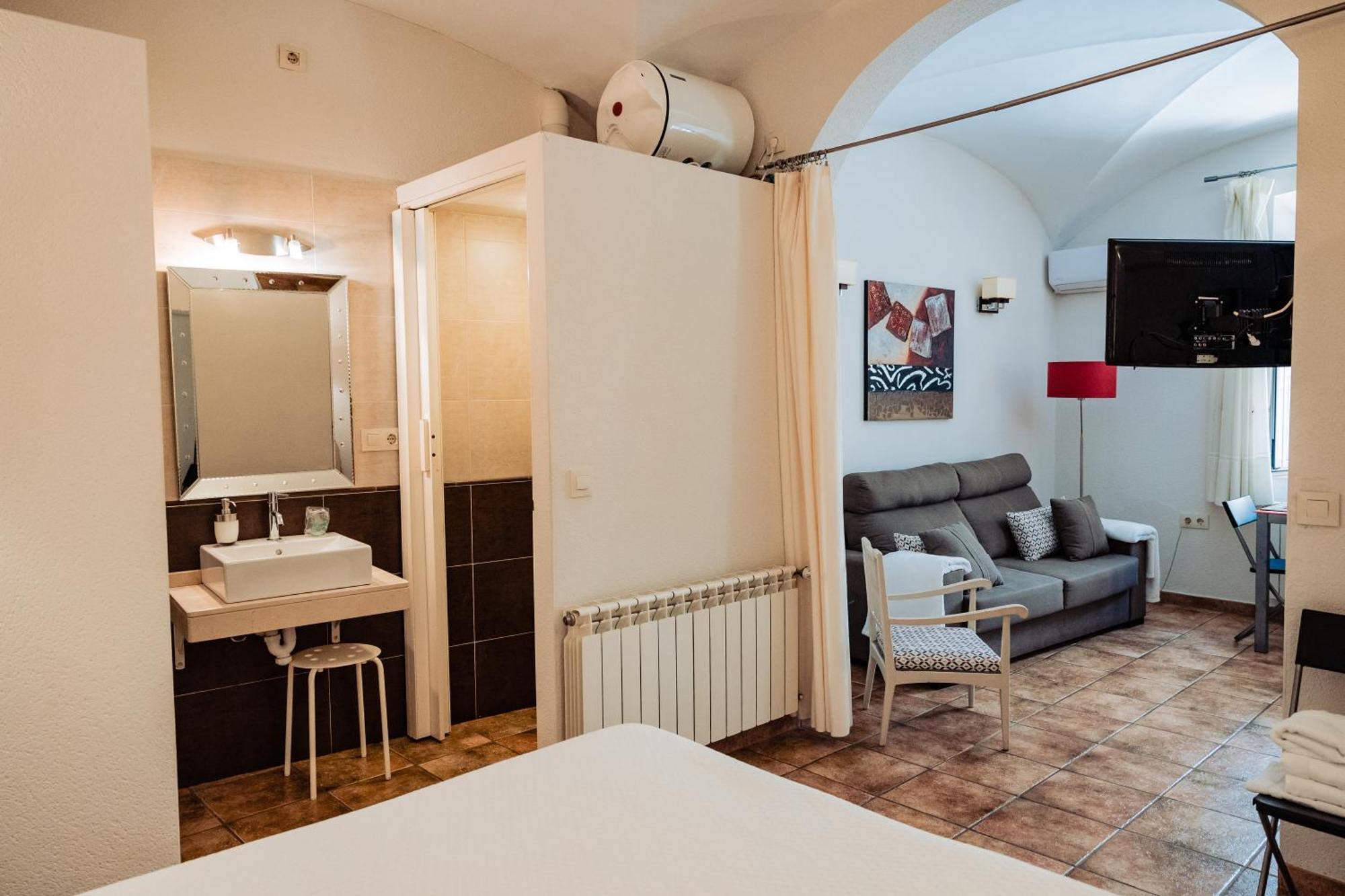 Apartamento Las Avutardas 2 Caceres Ngoại thất bức ảnh
